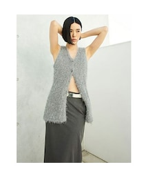 ミースロエ　シャギーベスト MIESROHE（ミースロエ）の「接結シャギーニットベスト（ベスト）」 - WEAR