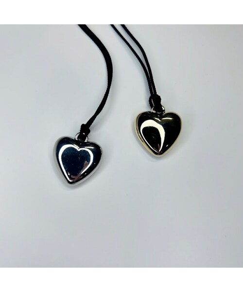 copine（コピン）の「ハートペンダントネックレス/チョーカー(2color)（ネックレス・レディース・シルバー/ゴールド・F）」の2枚目の写真