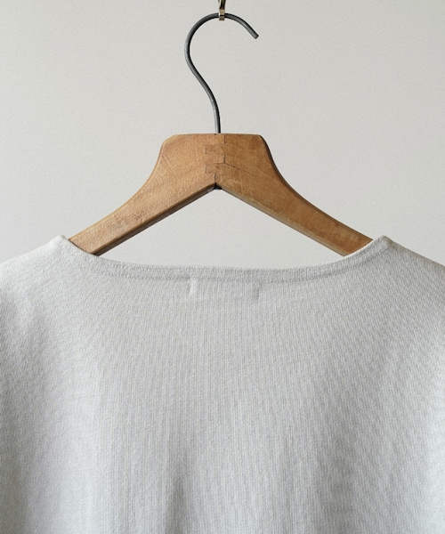 shiun(シウン)の「BASQUE S/S TEE(Tシャツ/カットソー・メンズ・ホワイト/ブラック・XS/S/M)」の17枚目の写真