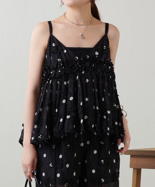 crinkle crinkle crinkle】刺繍ドットキャミソール