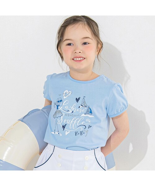 BeBe（ベベ）の「マリンGIRL天竺パフスリーブTシャツ(90~150cm)（Tシャツ/カットソー・キッズ・ホワイト/ブルー・110）」の2枚目の写真