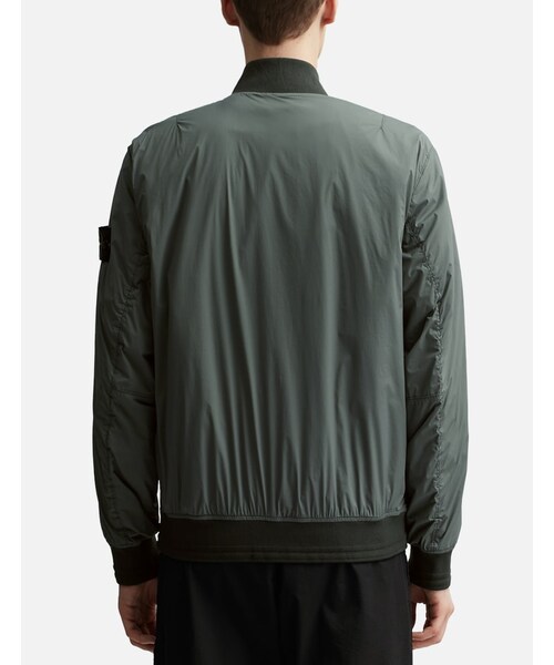 STONE ISLAND（ストーンアイランド）の「Skin Touch Nylon Bomber