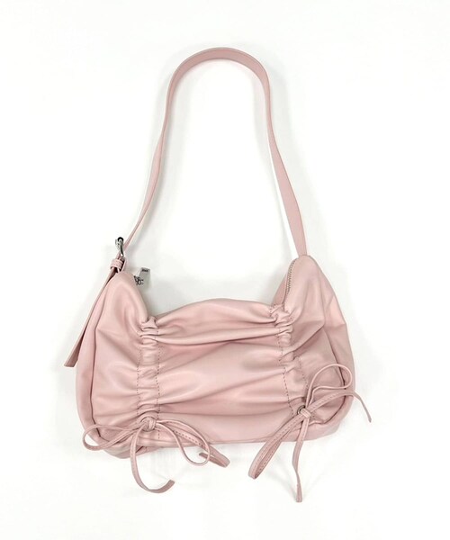 OLIVE des OLIVE（オリーブデオリーブ）の「【WEB限定カラーあり】ドロストリボンバッグ（ハンドバッグ・レディース・シルバー/ピンク/ブラック/オフホワイト・FREE）」の4枚目の写真