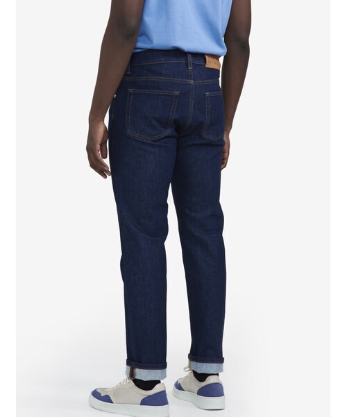 AIGLE（エーグル）の「アイコニック ストレッチ スリムフィットテーパードデニムパンツ（デニムパンツ・メンズ・ダーク デニム (002)/デニムブリーチ (003)・38/40/42/44）」の2枚目の写真