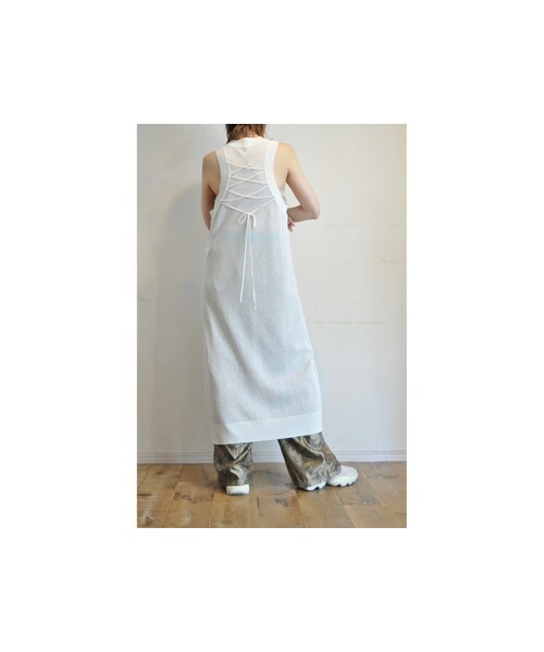 --（--）の「バックレースアップワンピース（ワンピース・レディース・ブラック/ブルー/ホワイト・one）」の2枚目の写真