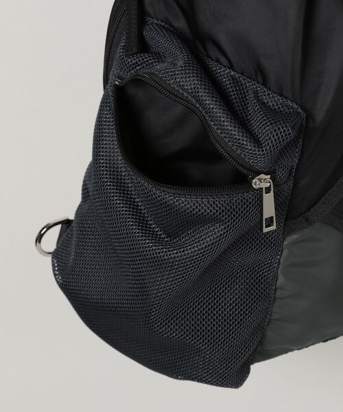 JEANASIS ナイロンワンショルダーバッグ JEANASIS（ジーナシス）の「ナイロンワンショルダーBAG（）」 - WEAR