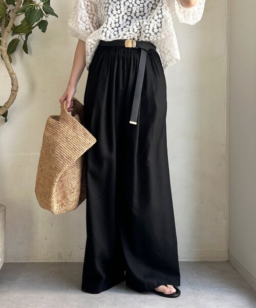 DouDou（ドゥドゥ）の「テンセルリネンワイドパンツ（パンツ・レディース・オフホワイト/チャコールグレー/ブラック・F/TM（高身長））」の2枚目の写真