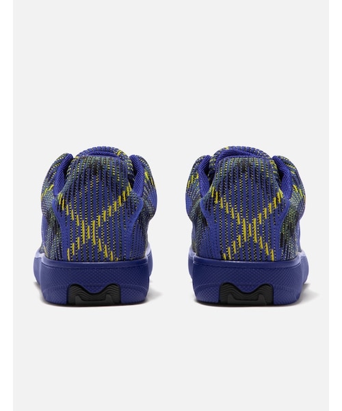 BURBERRY（バーバリー）の「Check Knit Box Sneakers（その他・メンズ・Bright Navy・EU 41/EU 42/EU 43/EU 44）」の3枚目の写真