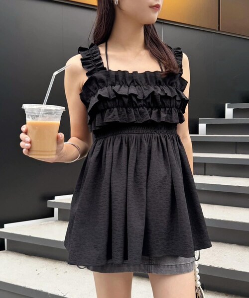 one after another NICE CLAUP（ワンアフターアナザーナイスクラップ）の「シャーリングビスチェ（その他トップス・レディース・アイボリー/ホワイト系その他/ブルー系その他/ブラック・FREE）」の3枚目の写真
