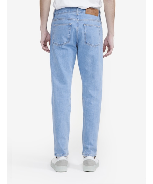 AIGLE（エーグル）の「アイコニック ストレッチ スリムフィットテーパードデニムパンツ（デニムパンツ・メンズ・ダーク デニム (002)/デニムブリーチ (003)・38/40/42/44）」の15枚目の写真