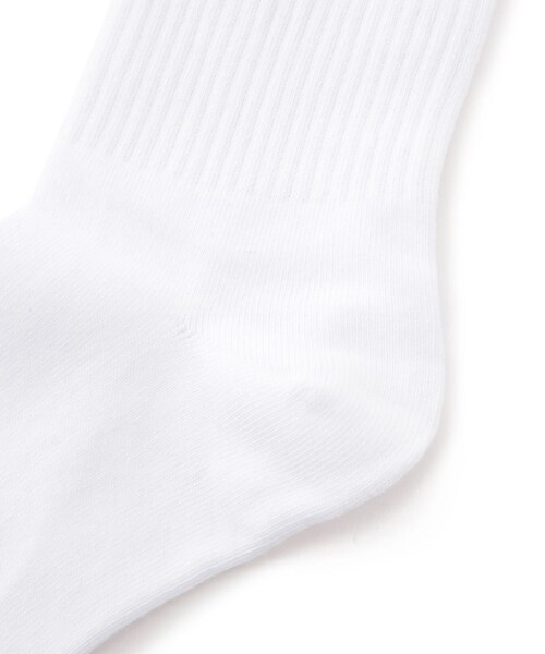 ADAM ET ROPE'（アダムエロペ）の「【HOMME girls×FRUIT OF THE LOOM】Crew Socks (3-Pack)（ソックス/靴下・レディース・ホワイト・F）」の6枚目の写真