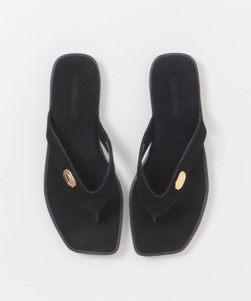 URBAN RESEARCH（アーバンリサーチ）の「カミナンド　THONG SANDALS（サンダル・レディース・BLACK/MOCCA・6/7/8）」の5枚目の写真