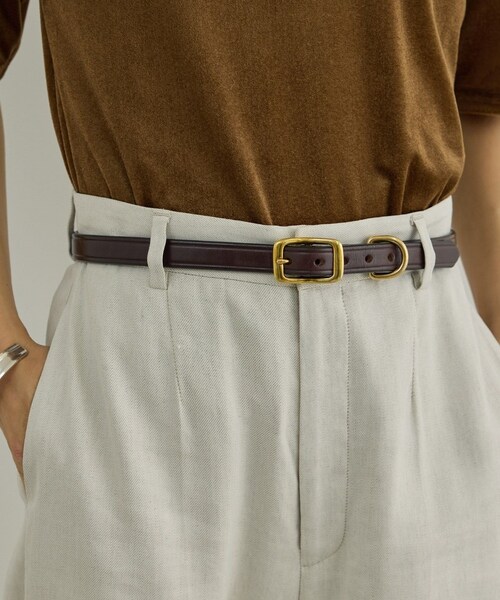 ADAM ET ROPE'(アダムエロペ)の「【TORY LEATHER(トリーレザー)】3/4 wide plain creased belt(ベルト・レディース・ブラック/ダークブラウン・F)」の5枚目の写真