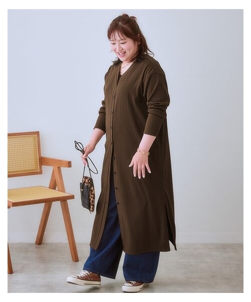 nissen（ニッセン）の「＜大きいサイズ＞ワンピースにもなる前後２WAYロング丈カーディガン（カーディガン/ボレロ・レディース・赤/モカブラウン/黒/アシッドイエロー・L/LL/3L/4L/5L/6L/8L/10L）」の16枚目の写真