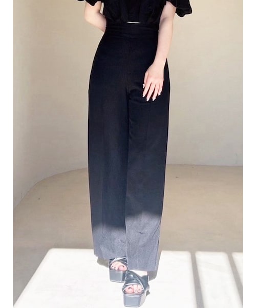 RESEXXY（リゼクシー）の「シュリンクジャガードイージーパンツ【セットアップ着用可能】（その他パンツ・レディース・グレー/ブラック/ホワイト・F）」の4枚目の写真