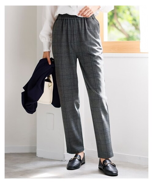 nissen（ニッセン）の「よく伸びる肌当たりやわらかテーパードパンツ（ゆったりヒップ）（パンツ・レディース・杢グレー系チェック/チャコールグレー系チェック/黒(無地)・L/LL/3L/4L/5L/6L/8L/10L）」の20枚目の写真