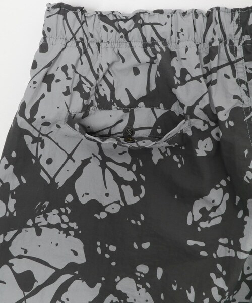EKAL（エカル）の「mountain research　Splatrail Shorts（その他パンツ・メンズ・Gray CCL・M/L）」の8枚目の写真