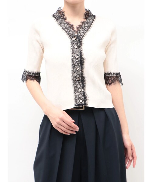 TONAL（トーナル）の「レースフリルリブニット（ニット/セーター・レディース・オフホワイト/グレー/ベビーピンク・M）」の2枚目の写真