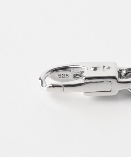 URBAN RESEARCH(アーバンリサーチ)の「TOM WOOD Arlo Bracelet Medium(ブレスレット・メンズ・Silver・7)」の6枚目の写真