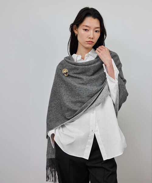 ROPE'（ロペ）の「ラムウールリバーシブルストール（ストール/ショール・レディース・チャコール/ベージュ・F）」の14枚目の写真