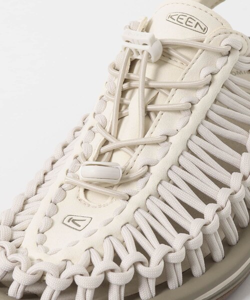 URBAN RESEARCH DOORS（アーバンリサーチドアーズ）の「KEEN　UNEEK（サンダル・レディース・WHITE/BLACK/D.EARTH・23.5/24/24.5/25）」の7枚目の写真