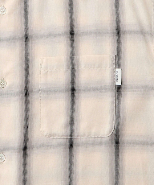 Saturdays NYC(サタデーズ ニューヨークシティ )の「Bruce Ombre Check SS Shirt(シャツ/ブラウス・レディース・オフホワイト/ネイビー・L/M/S/XL)」の22枚目の写真