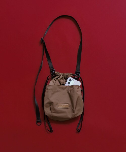 URBAN RESEARCH DOORS（アーバンリサーチドアーズ）の「BAICYCLON　EXCLUSIVE DRAW STRING BAG（ショルダーバッグ・レディース・BLACK/BROWN・Free）」の18枚目の写真