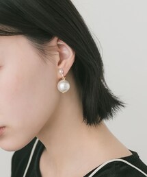 SMELLY | ボリュームパールドロップイヤリング(イヤリング)
