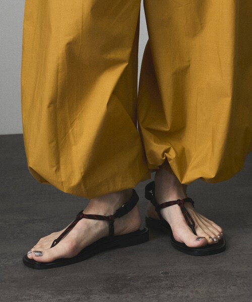 ADAM ET ROPE'（アダムエロペ）の「【NICOLAS LAINAS（ニコラスライナス）】サンダル（サンダル・レディース・ブラック系/ブラウン・36/37/38）」の21枚目の写真