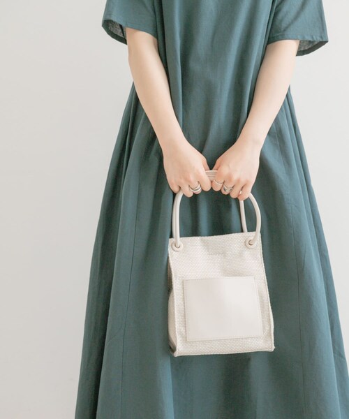 ITEMS URBANRESEARCH（アイテムズ アーバンリサーチ）の「ザツザイ2WAYミニトート（トートバッグ・レディース・OFF/CHA/BEG・-）」の7枚目の写真