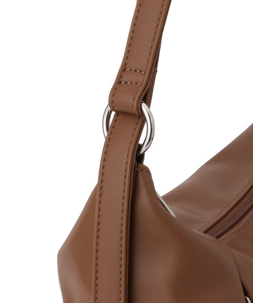 ROPE' PICNIC(ロペピクニック)の「2WAYリュック&ショルダーバッグ(ショルダーバッグ・レディース・ブラック/キナリ/ブラウン・F)」の12枚目の写真