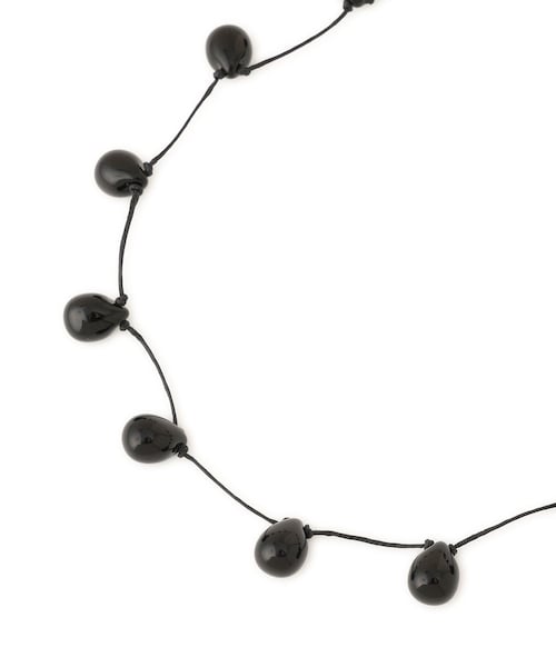 ADAM ET ROPE'(アダムエロペ)の「【J'aDoRe・店舗限定】【Sisi Joia(シシ ジョイア)】NOUE necklace(ネックレス・レディース・ブラック/ホワイト系・F)」の6枚目の写真