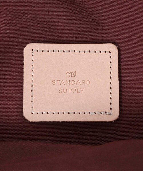 URBAN RESEARCH DOORS(アーバンリサーチドアーズ)の「STANDARD SUPPLY DAILY DAYPACK(バックパック/リュック・メンズ・BORDEAUX・One)」の9枚目の写真