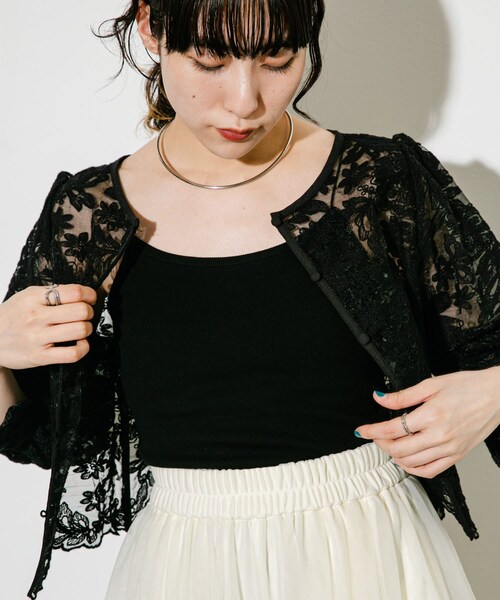 KBF（ケイビーエフ）の「スパゲティストラップカップ付きキャミ（キャミソール・レディース・L.BEIGE/YEL GREEN/BLACK/BLUE GRAY/BROWN・one）」の11枚目の写真