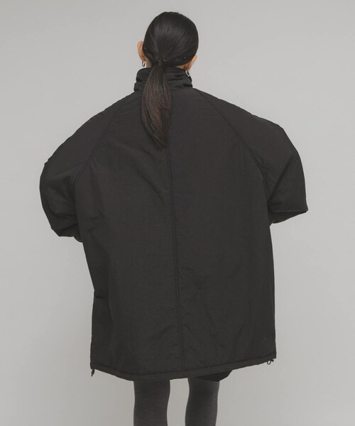 KBF（ケイビーエフ）の「モンスターパテッドミドルコート（その他アウター・レディース・CREAM/ACID KHAKI/BLACK・One）」の9枚目の写真