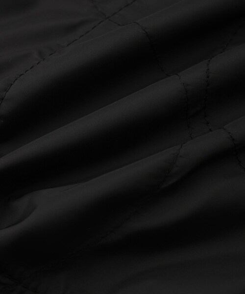 ADAM ET ROPE'(アダムエロペ)の「【LAVENHAM(ラベンハム)】SIDE POCKET UNWADDED TEYNHAM MENS(ブルゾン・レディース・ブラック/ホワイト・S)」の14枚目の写真