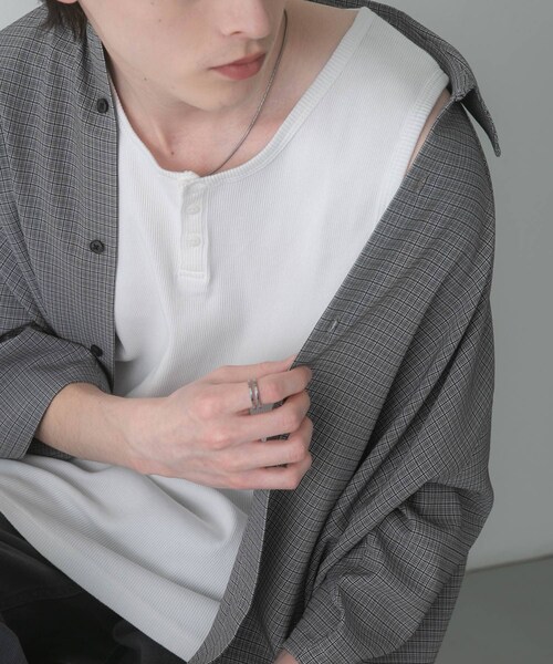 SENSE OF PLACE by URBAN RESEARCH（センスオブプレイスバイアーバンリサーチ）の「『別注』Healthknit×SENSE OF PLACE　タンクトップ（タンクトップ・メンズ・WHITE/BLACK/OATMEAL・M/L）」の5枚目の写真