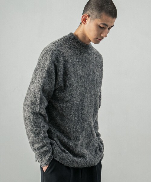 URBAN RESEARCH（アーバンリサーチ）の「new basic MOULINE SHAGGY KNIT（ニット/セーター・メンズ・CHARCOAL/NAVY・M/L）」の9枚目の写真
