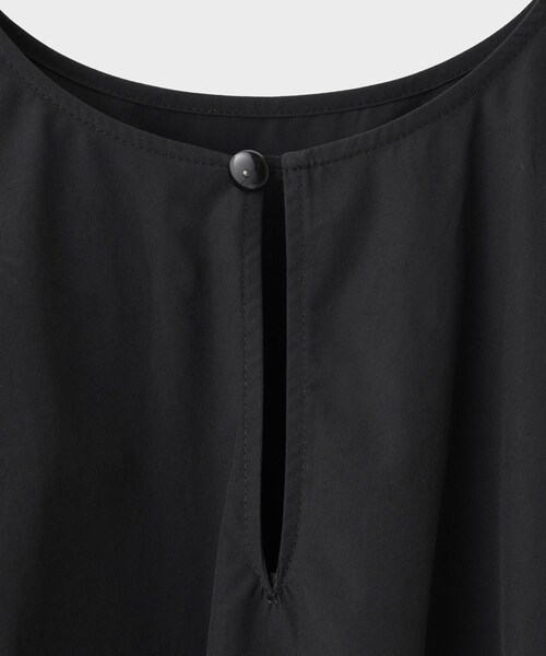 ROPE'(ロペ)の「【一部店舗限定】【REALM(レルム)】COTTON TAFFETA COLOR-BLOCKED DRESS|切り替えワンピース(ワンピース・レディース・ブラック/カーキ・38)」の20枚目の写真