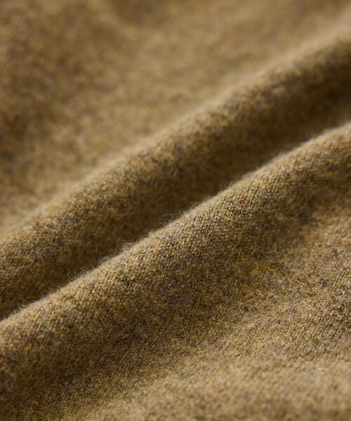 ADAM ET ROPE'（アダムエロペ）の「【extreme cashmere（エクストリーム・カシミア）】ella ニットカーディガン（カーディガン/ボレロ・レディース・グリーン系/カーキ系・F）」の21枚目の写真