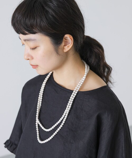 かぐれ（カグレ）の「CITRUS　GUDLI NECKLACE（ネックレス・レディース・ECRU/BLACK/L GREY・-）」の4枚目の写真