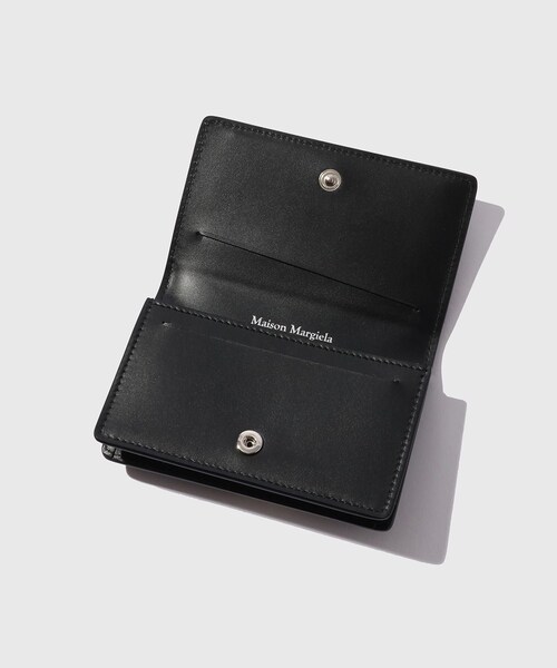 ADAM ET ROPE'(アダムエロペ)の「【Maison Margiela/メゾン マルジェラ】CARD HOLDER CLIP 2(カードケース・メンズ・ブラック・F)」の5枚目の写真