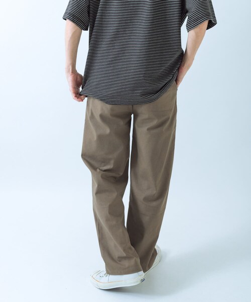 ITEMS URBANRESEARCH(アイテムズ アーバンリサーチ)の「リネンレーヨン ウエストイージー トラウザー(その他パンツ・メンズ・OFF WHITE/BLACK/MOCHA/D.BLUE・M/L)」の22枚目の写真