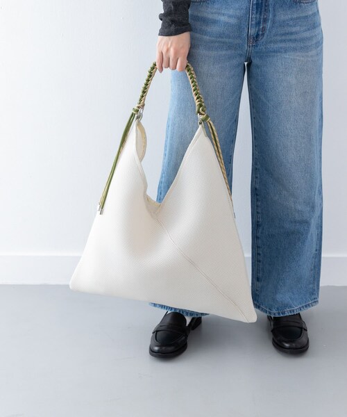 URBAN RESEARCH Sonny Label（アーバンリサーチサニーレーベル）の「LE VERNIS　パラコードハンドルメッシュバッグ（ハンドバッグ・レディース・ブラック/ベージュ・one）」の2枚目の写真