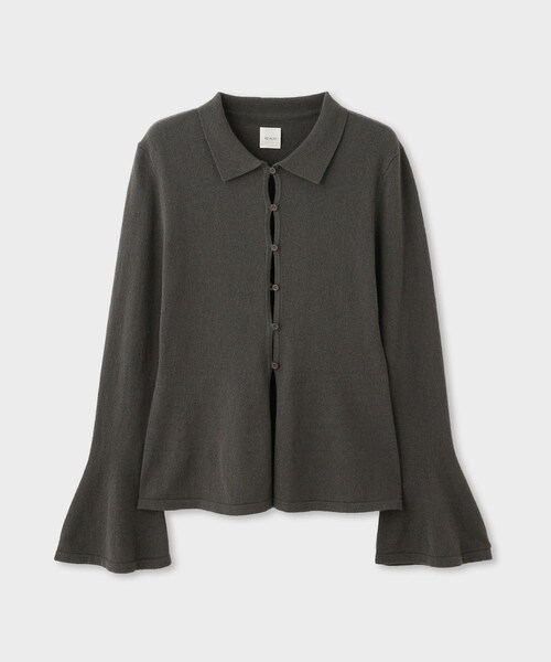 ROPE'（ロペ）の「【一部店舗限定】【REALM（レルム）】FLARE SLEEVE KNIT｜襟付きニットカーディガン（カーディガン/ボレロ・レディース・チャコール/ブラック/ホワイト・38）」の7枚目の写真