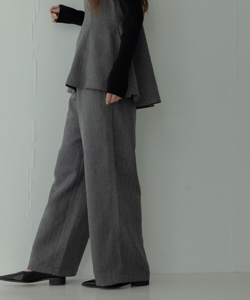 URBAN RESEARCH Sonny Label（アーバンリサーチサニーレーベル）の「ヘリンボーンキャミ×パンツセットアップ（サロペット/オーバーオール・レディース・グレー系/ブラウン系・Free）」の17枚目の写真