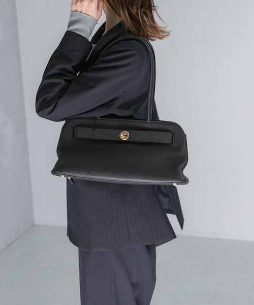URBAN RESEARCH ROSSO（アーバンリサーチロッソ）の「ETTE　Shimo Tote bag EW（トートバッグ・レディース・BLACK/CLOUD・-）」の2枚目の写真