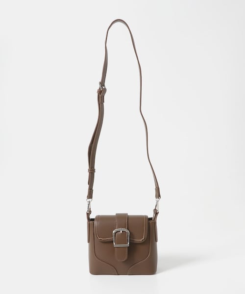 URBAN RESEARCH ROSSO（アーバンリサーチロッソ）の「ベルト付フラップショルダーバッグ（ショルダーバッグ・レディース・BLACK/BROWN/BEG×BRN・-）」の8枚目の写真