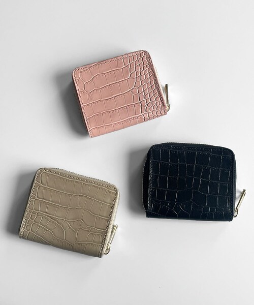 URBAN RESEARCH DOORS（アーバンリサーチドアーズ）の「Laboratorio mariucci　型押し財布（財布・レディース・BLACK/PINK/BEIGE・-）」の5枚目の写真