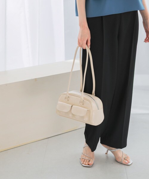 URBAN RESEARCH ROSSO（アーバンリサーチロッソ）の「ヴィンテージライクボストンバッグ（ボストンバッグ・レディース・OFFWHITE/SAX/BLACK・-）」の4枚目の写真